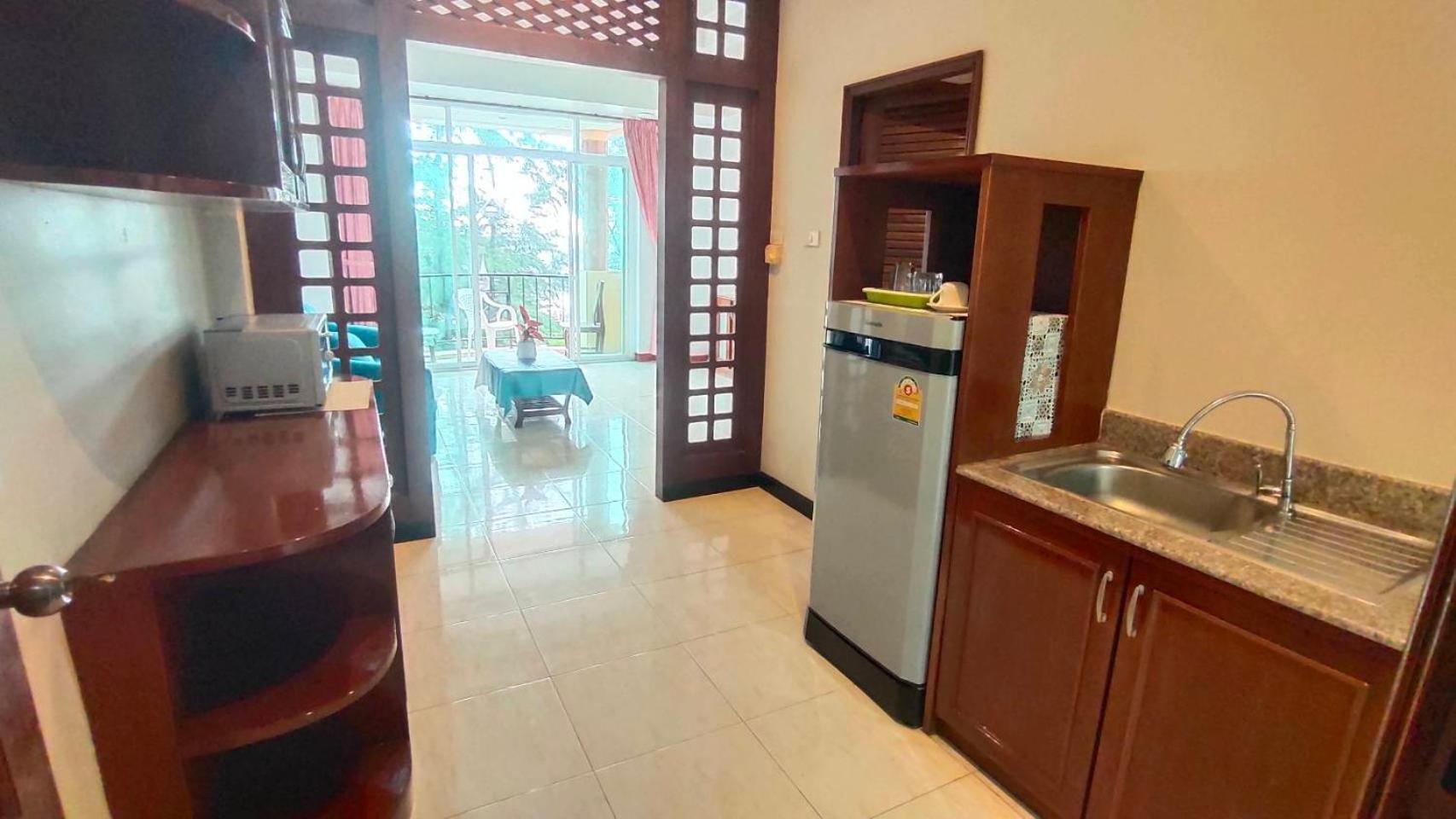 Phadee Apartment Karon 外观 照片
